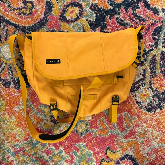 Timbuk2 Yellow Messenger Bag Durable and Stylish - Picture 2 of 6